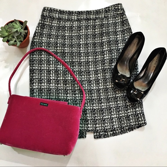 Banana Republic Dresses & Skirts - Banana Republic Plaid Tweed Lined Pencil Skirt 4